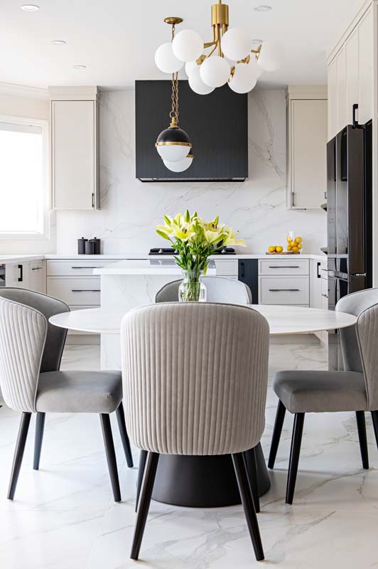 kitchen table and chairs