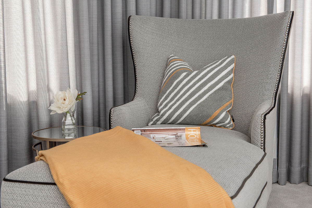 detail sitting room chair